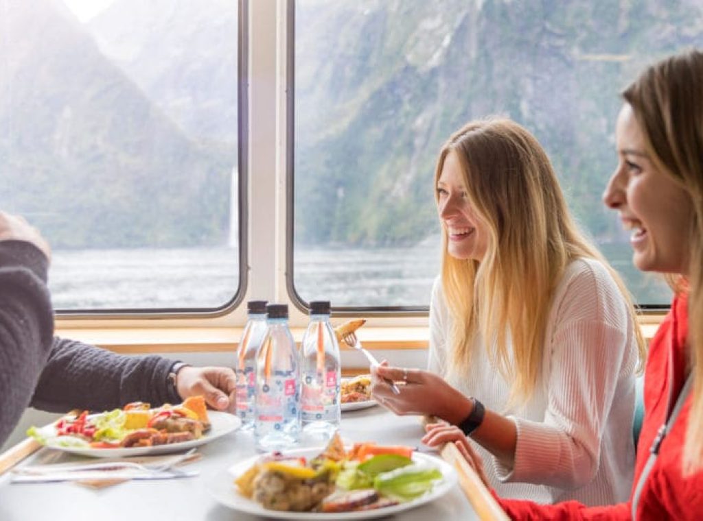 Milford-Sound buffet