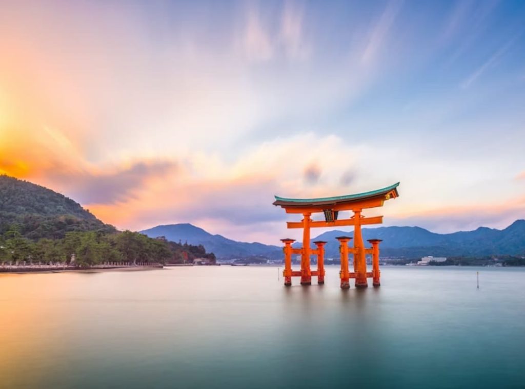 嚴島神社