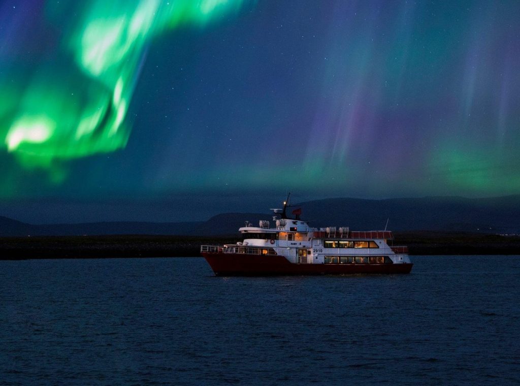 極光船 Northern Light Watching Cruise
