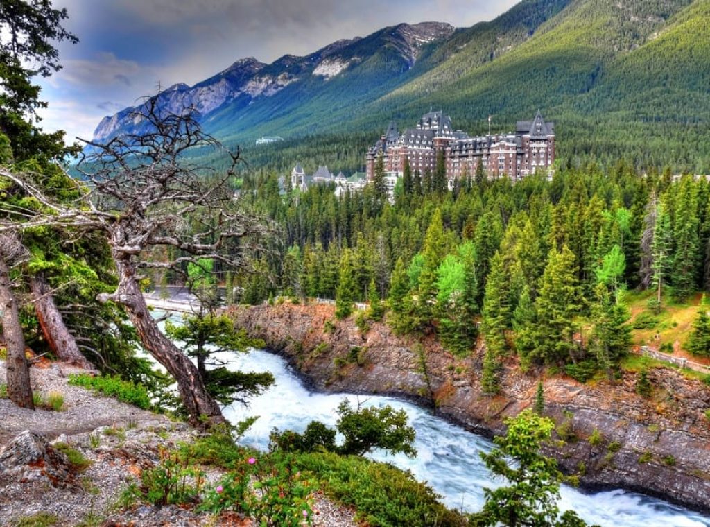 驚奇角 Surprise Corner 驚奇角 Surprise Corner